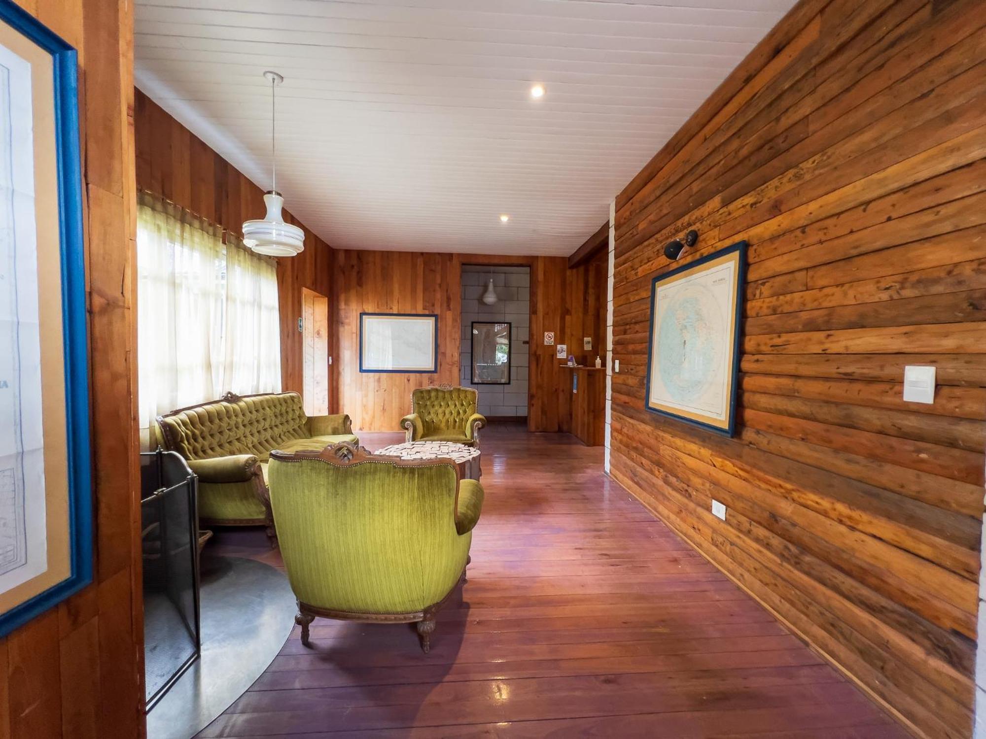 Wesley House Hosteria Boutique San Martín de los Andes Exteriér fotografie